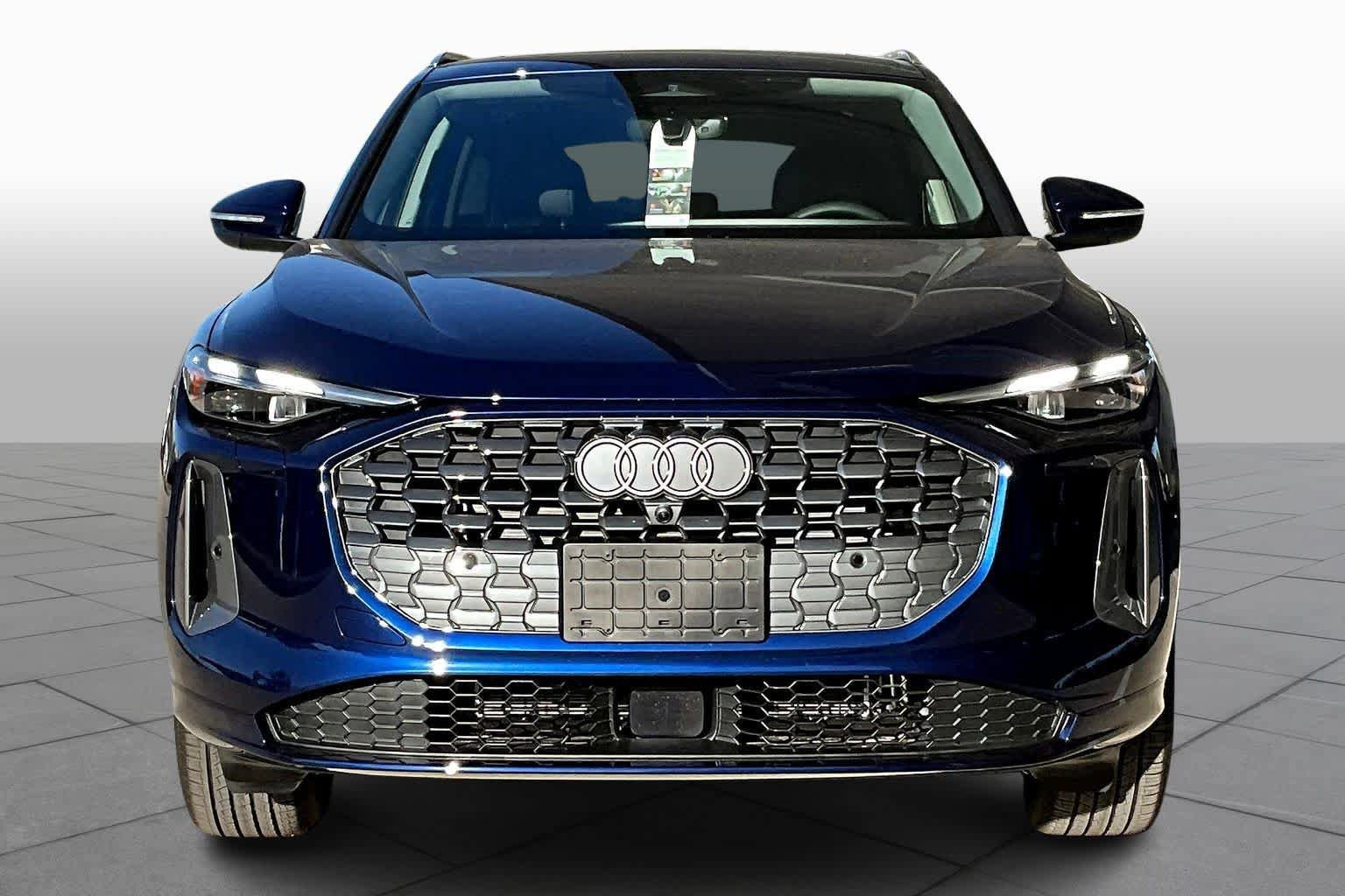 New 2025 Audi Q5 Premium w/ Convenience Package AWD/4WD image 3
