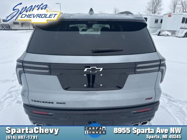 Used 2024 Chevrolet Traverse RS w/ LPO, Floor Liner Package image 4