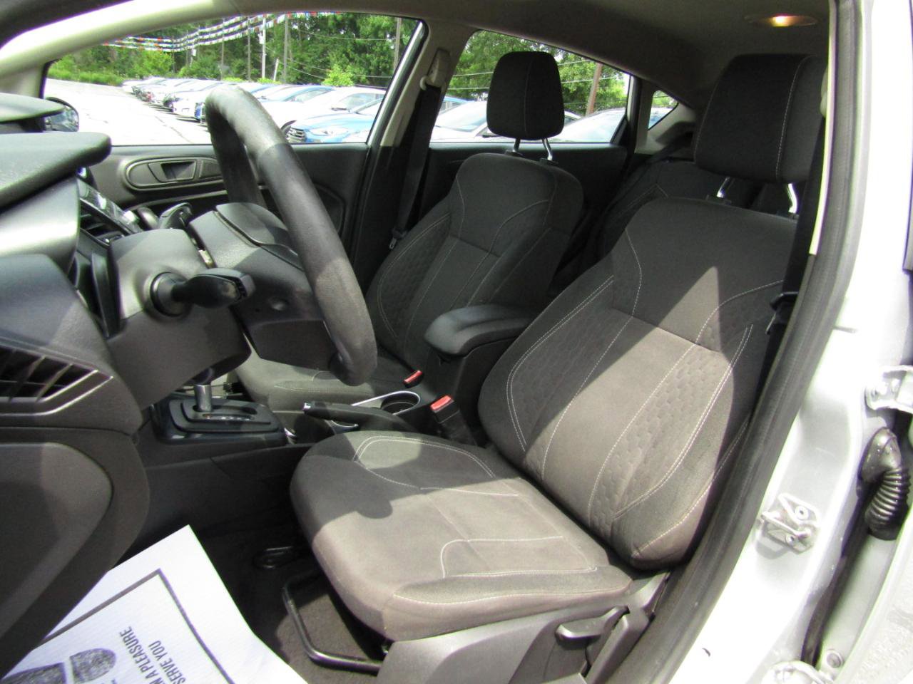 Used 2019 Ford Fiesta SE w/ Equipment Group 201A FWD image 17