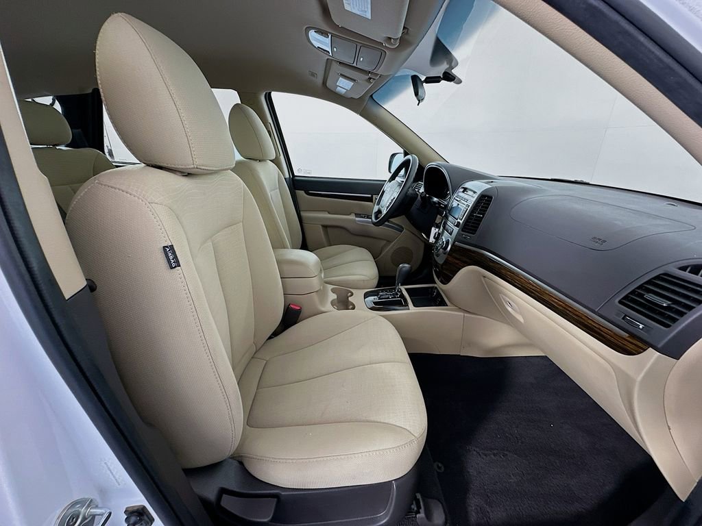 Used 2012 Hyundai Santa Fe GLS image 26