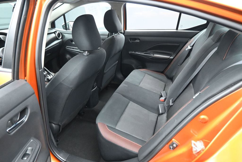 Used 2022 Nissan Versa SR w/ Convenience Package image 25