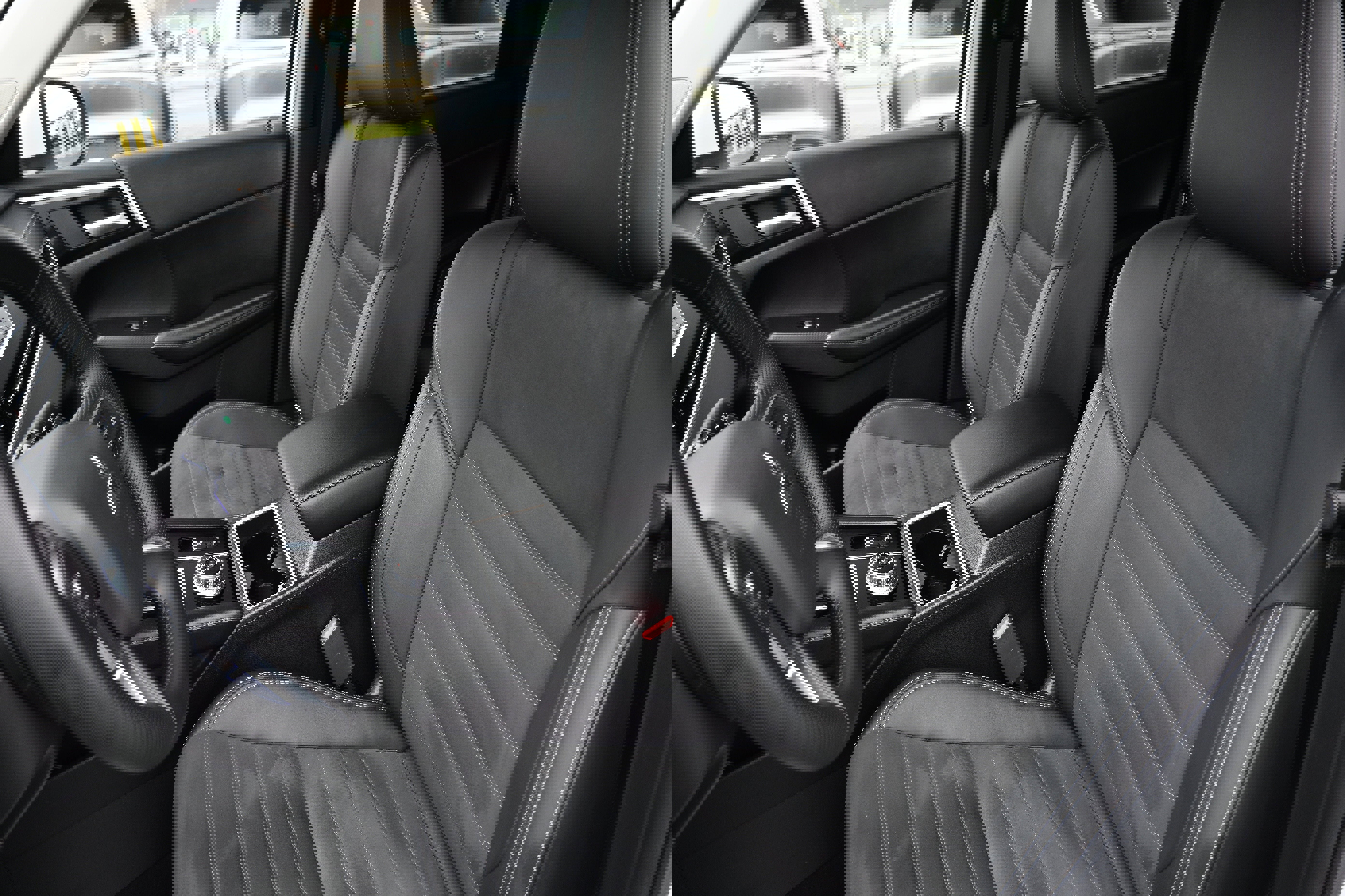 Used 2024 Mitsubishi Outlander SE image 22