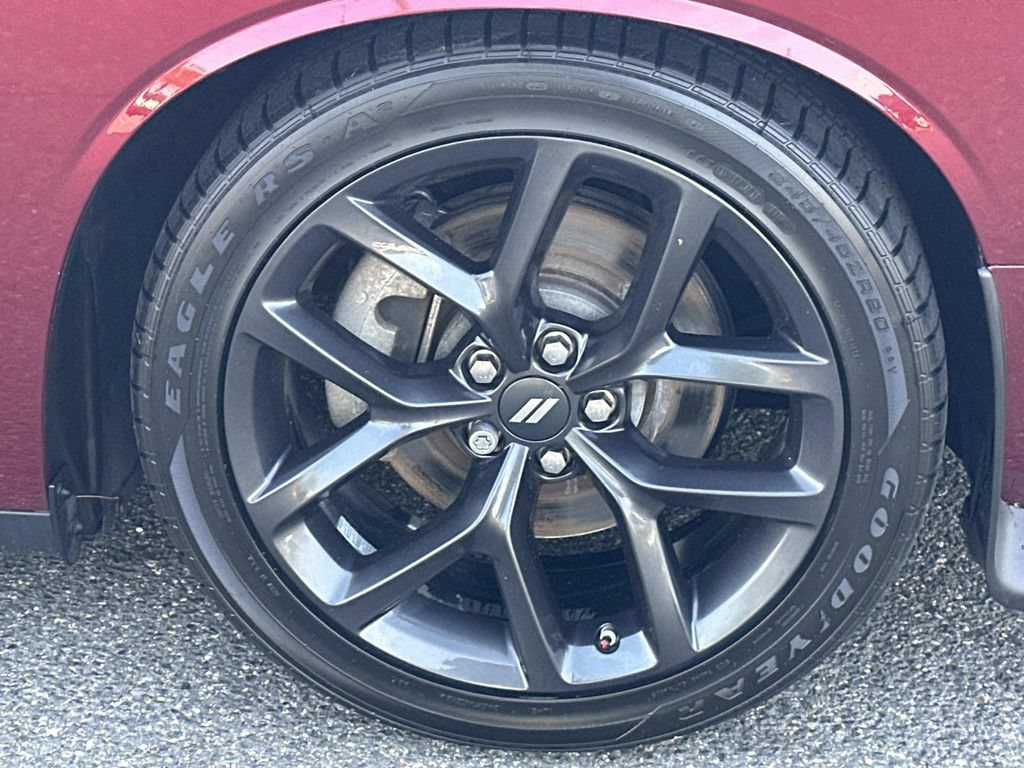 Used 2022 Dodge Challenger GT w/ Plus Package RWD image 11
