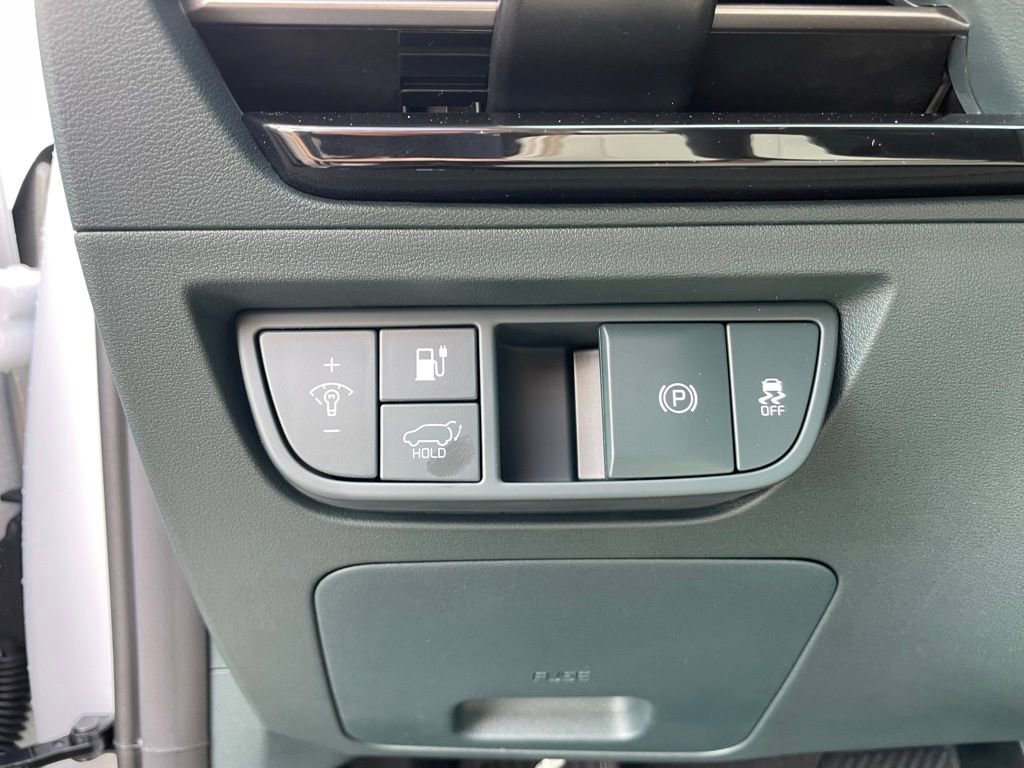 New 2025 Kia EV6 Wind image 13