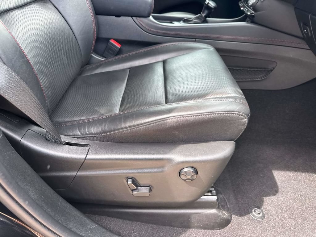 Used 2024 Dodge Durango GT RWD image 33