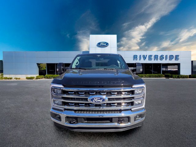 New 2027 Ford F350 Lariat w/ Camper Package RWD image 2