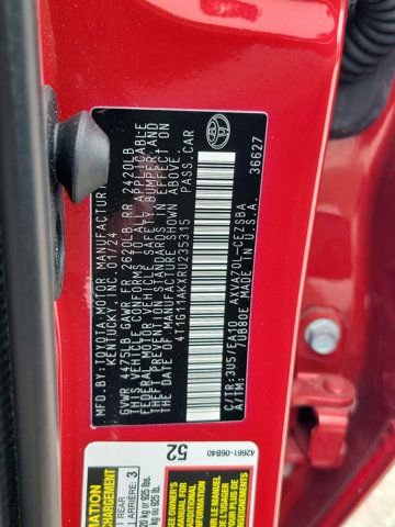 Used 2024 Toyota Camry SE image 31