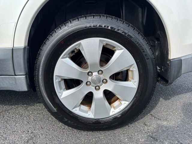 Used 2012 Subaru Outback 2.5i Limited image 6