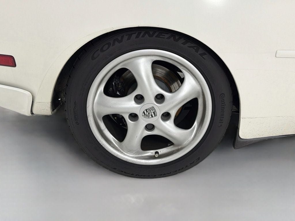 Used 1988 Porsche 944 Turbo RWD image 34