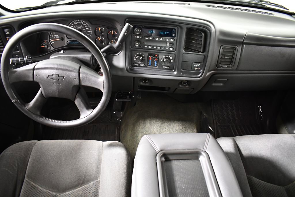 Used 2004 Chevrolet Silverado 2500 LS image 11