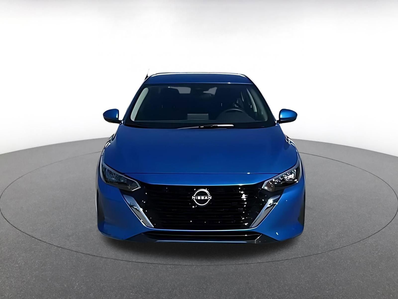 Used 2025 Nissan Sentra SV image 4