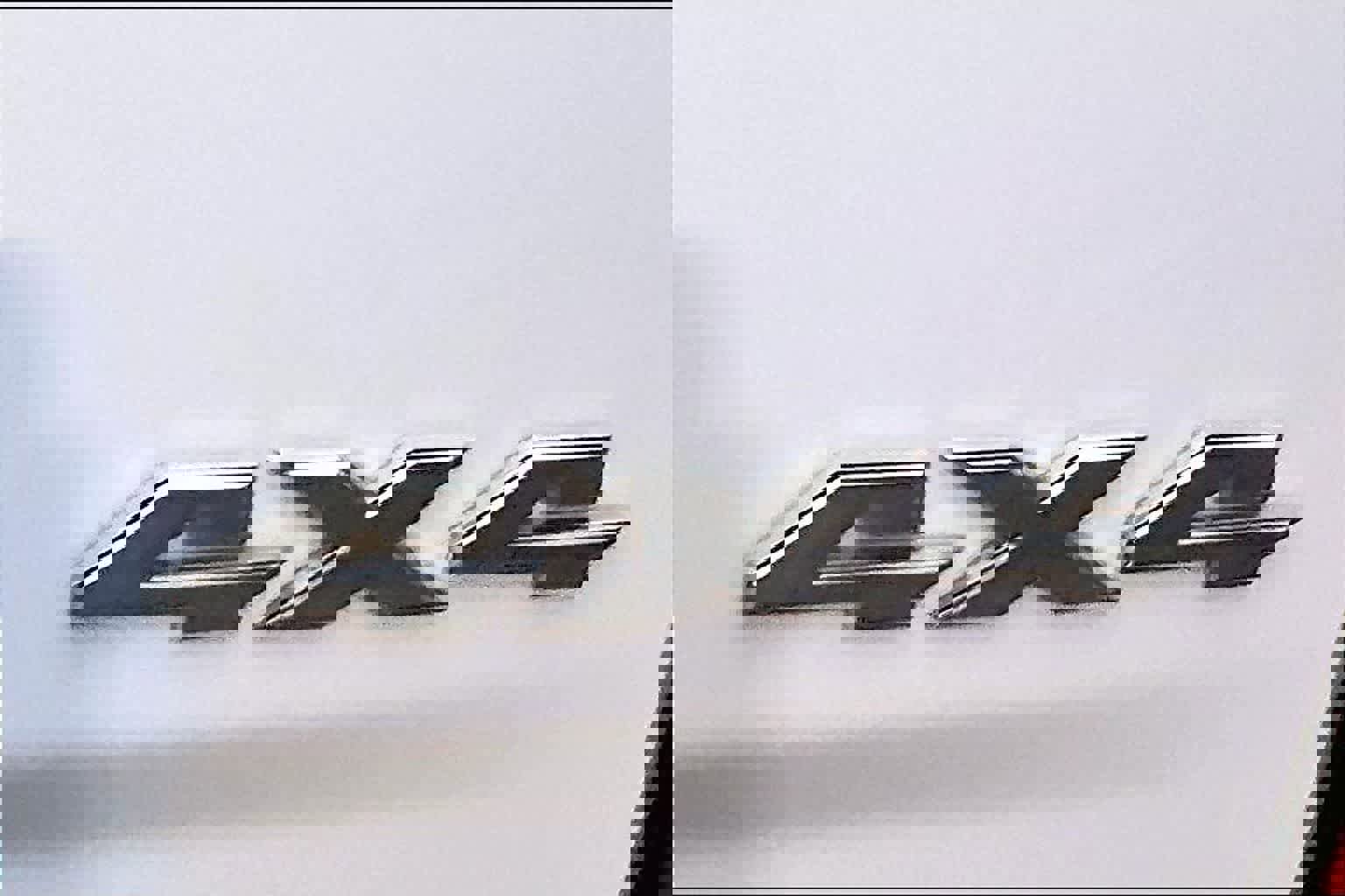 Used 2021 RAM 1500 Classic SLT image 7