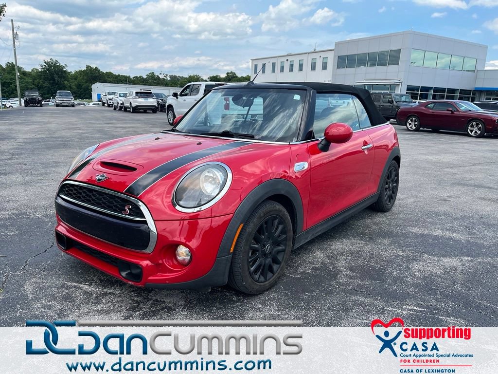 Used 2019 MINI Cooper S w/ Signature Upholstery Package FWD image 1