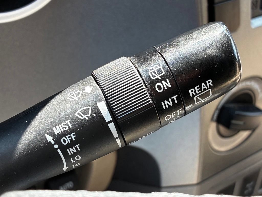 Used 2017 Toyota Sequoia SR5 AWD/4WD image 18