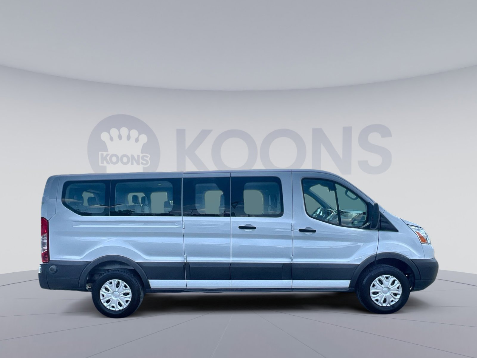 Certified 2019 Ford Transit 350 XLT image 8