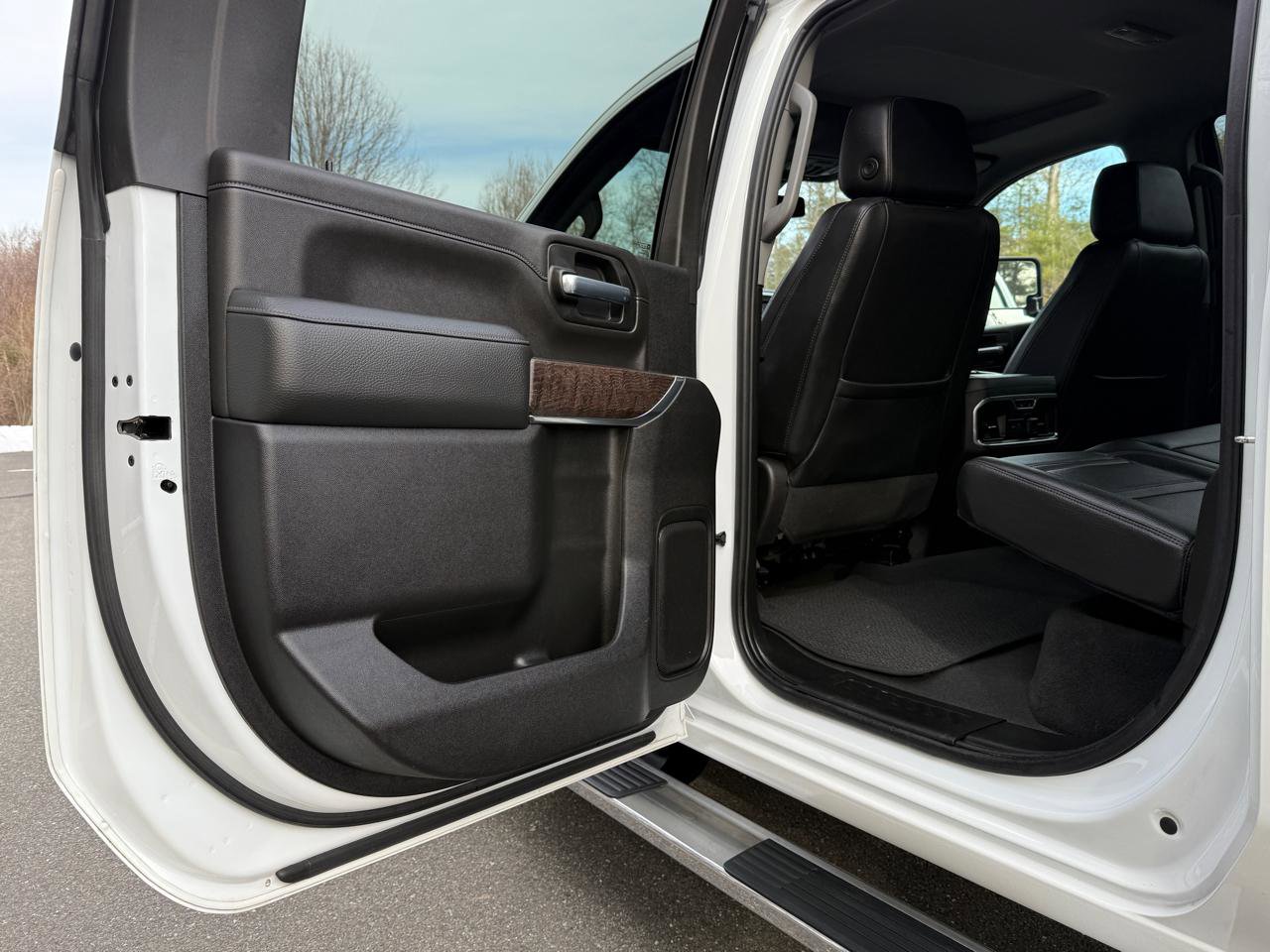 Used 2023 GMC Sierra 2500 Denali image 29