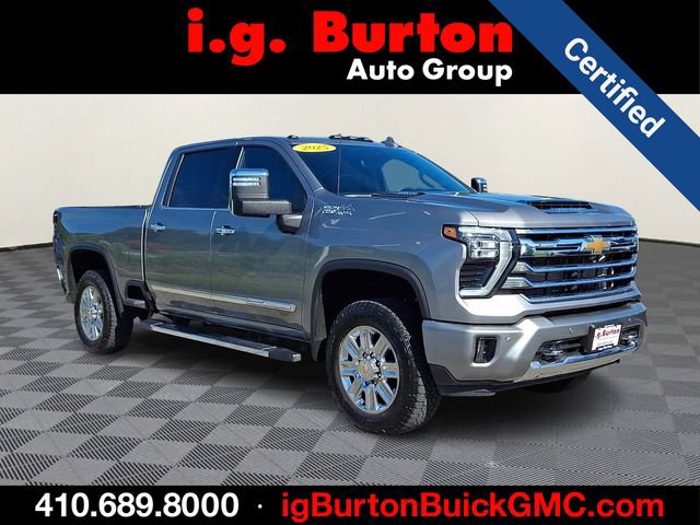 Used 2025 Chevrolet Silverado 2500 High Country w/ High Country Premium Package AWD/4WD image 1
