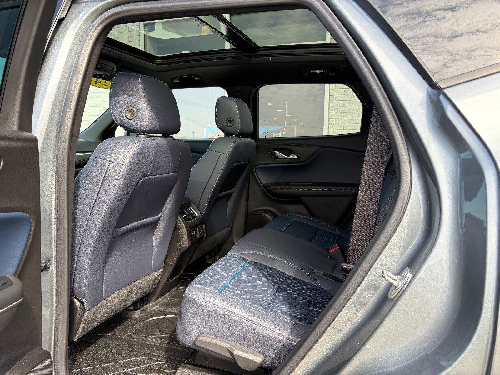 Used 2024 Chevrolet Blazer RS w/ Driver Confidence II Package AWD/4WD image 20