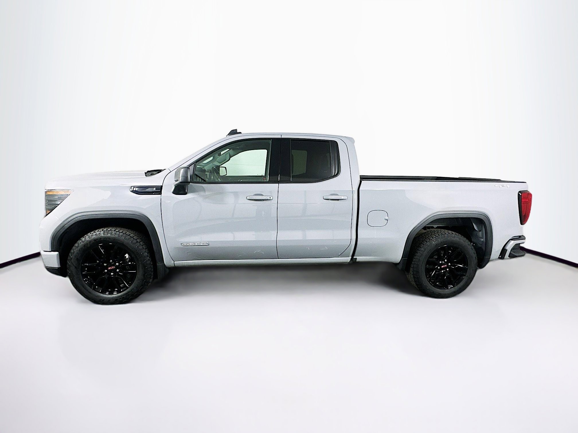 Used 2024 GMC Sierra 1500 Elevation image 4