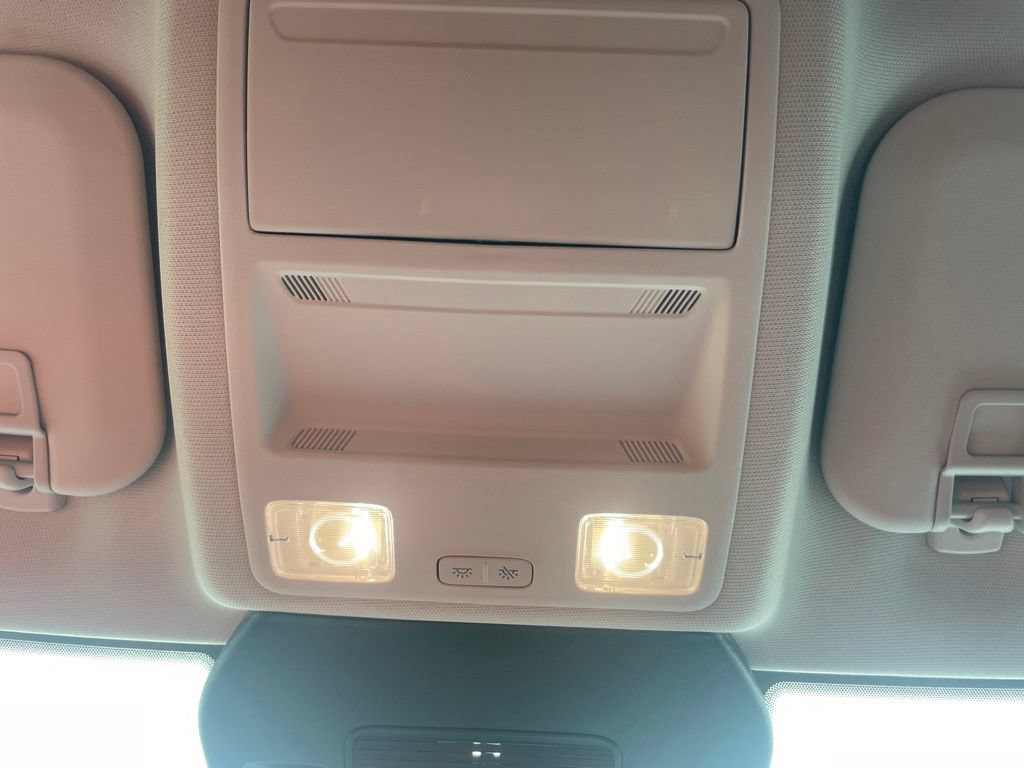Used 2024 Ford Escape Active w/ Tech Pack #1 FWD image 24