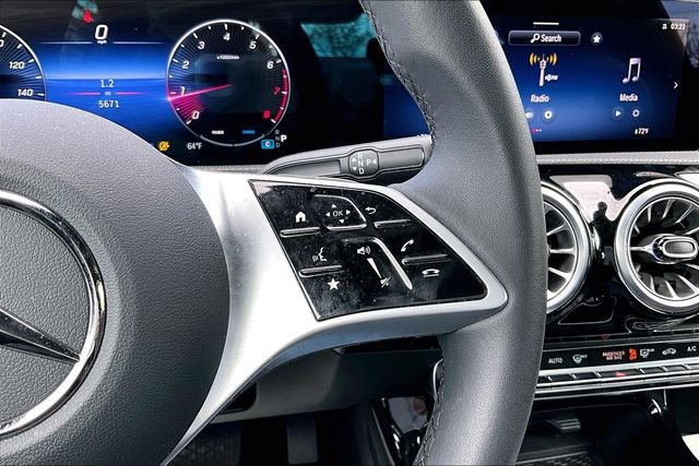 Certified 2025 Mercedes-Benz CLA 250 4MATIC image 15