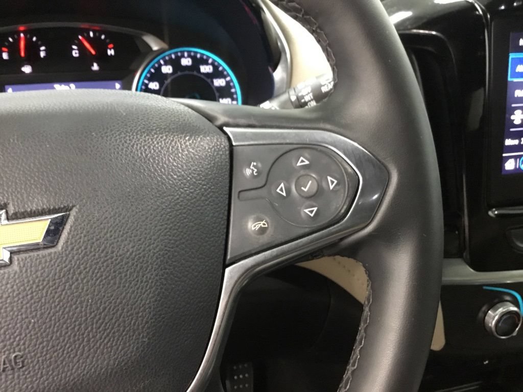 Used 2023 Chevrolet Traverse LT w/ LPO, Cargo Package AWD/4WD image 14