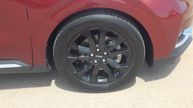 Used 2024 Kia Carnival SX Prestige FWD image 31