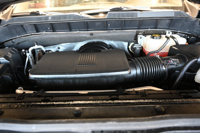 Used 2019 Chevrolet Silverado 1500 LT w/ All-Star Edition AWD/4WD image 29