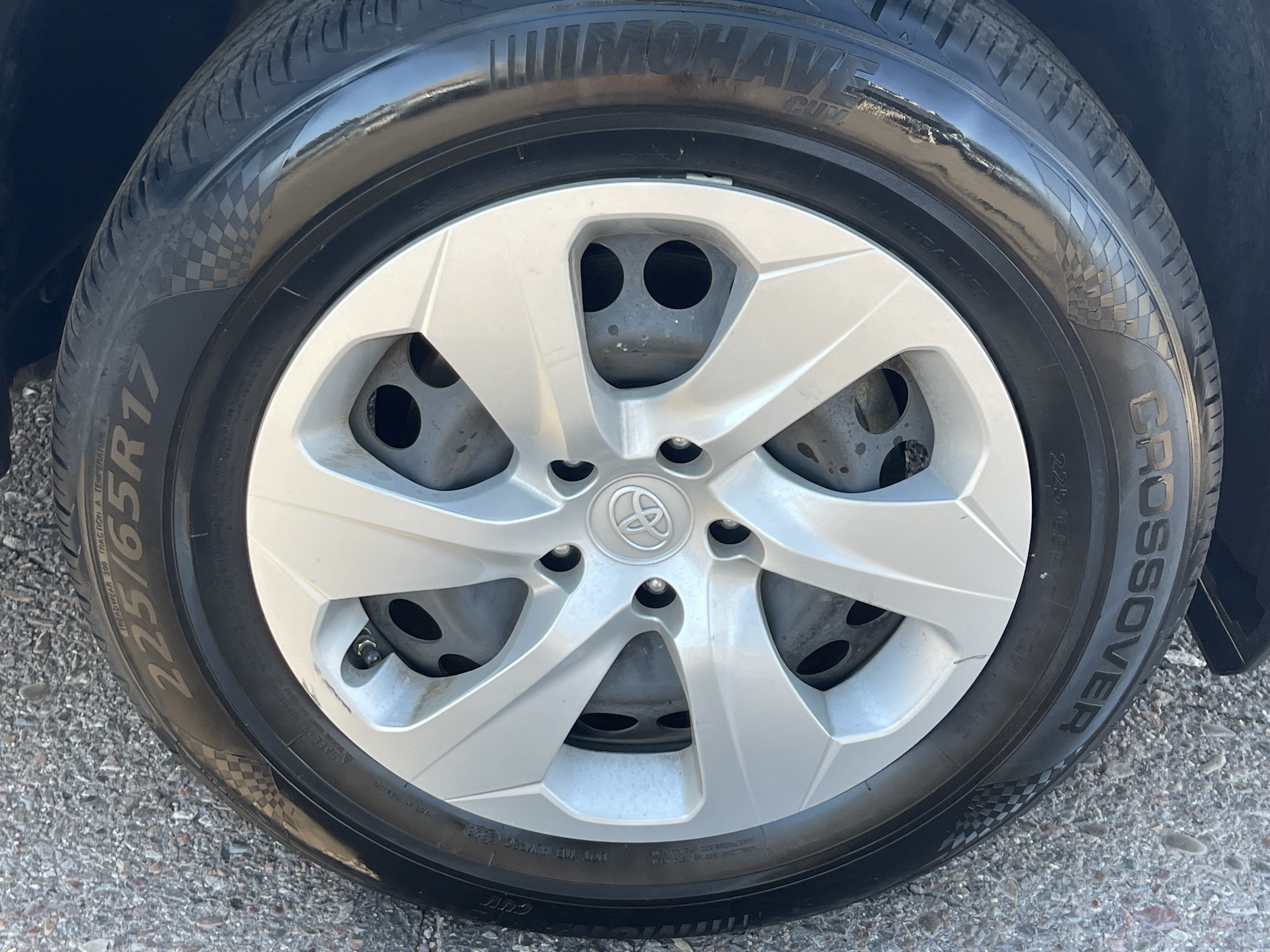 Used 2019 Toyota RAV4 LE w/ All Weather Liner Package FWD image 10