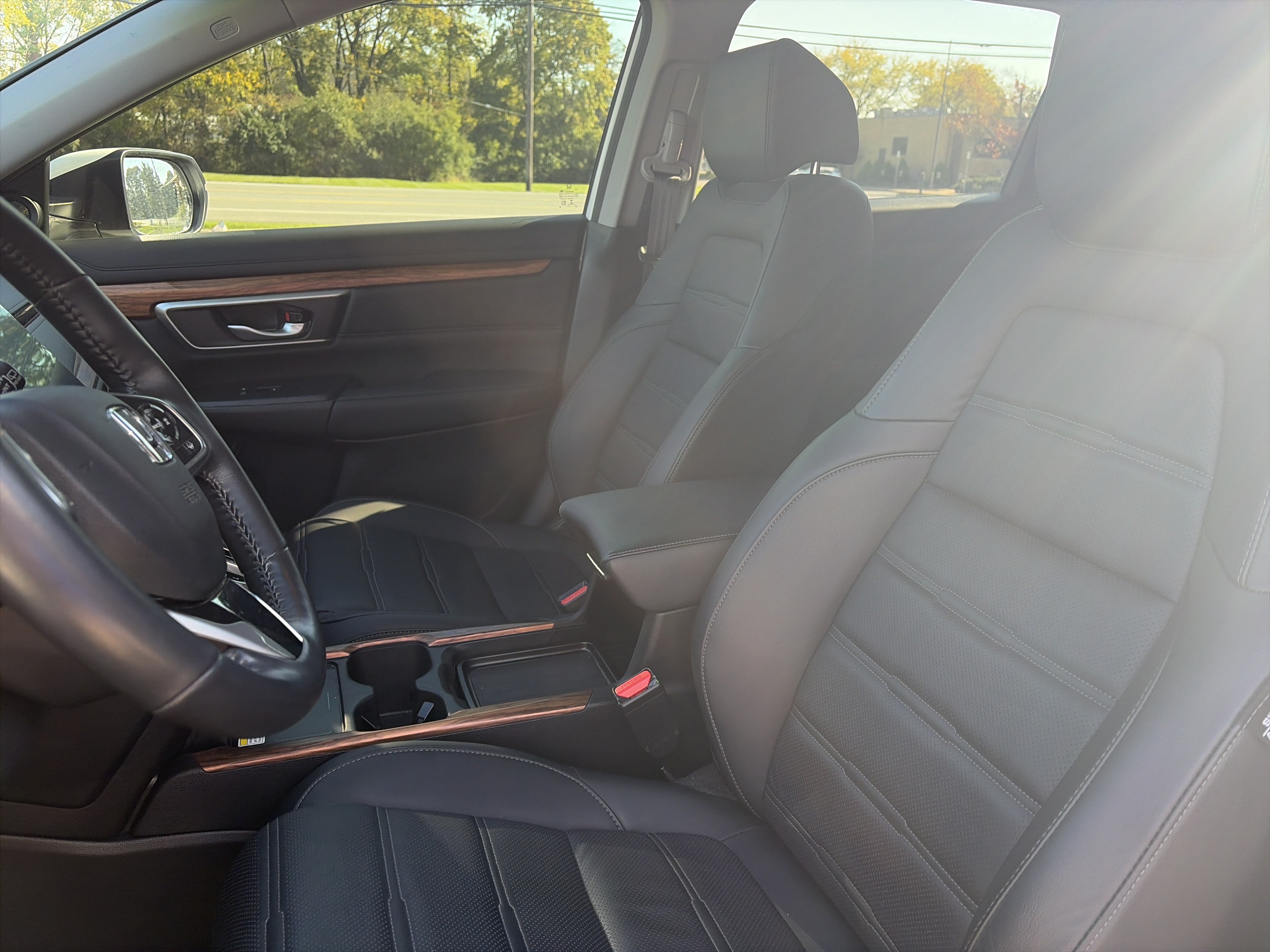 Used 2022 Honda CR-V Touring image 12