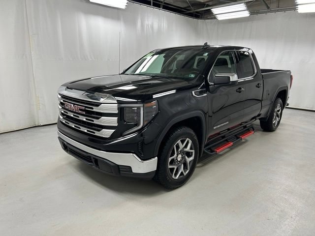 Used 2023 GMC Sierra 1500 SLE AWD/4WD image 2