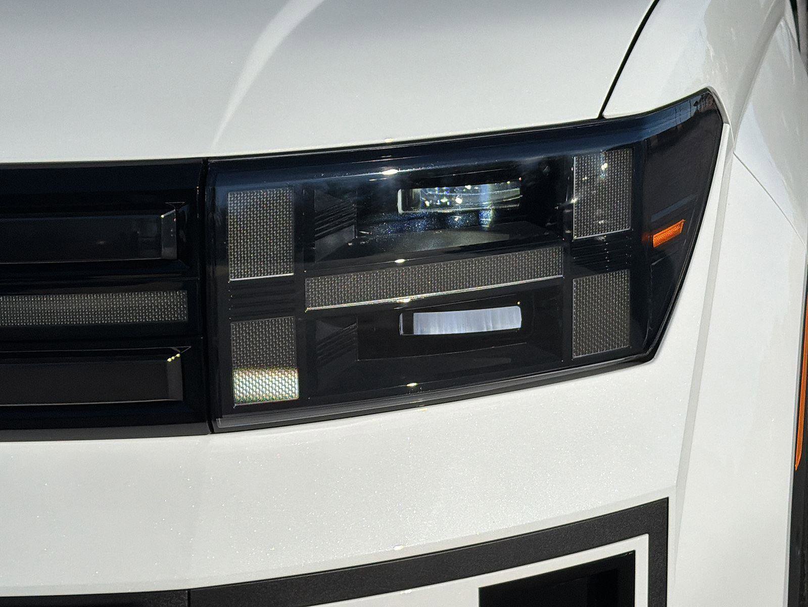 Certified 2026 Hyundai Santa Fe Limited image 8