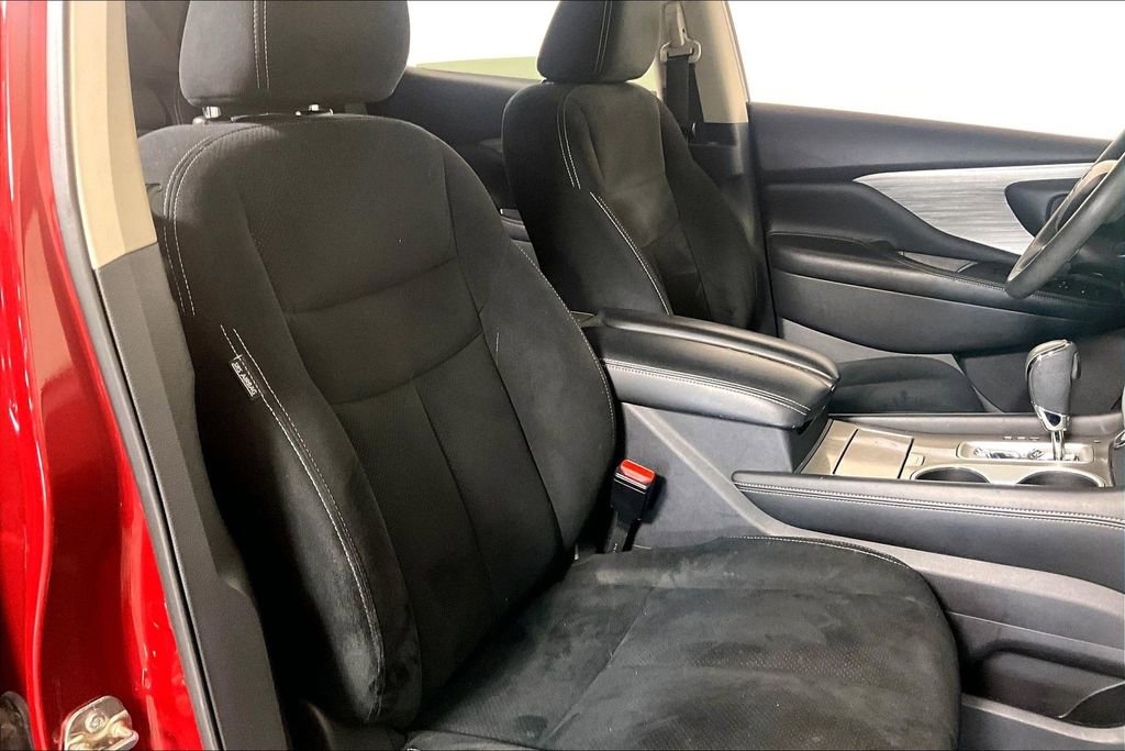 Used 2017 Nissan Murano SV image 7