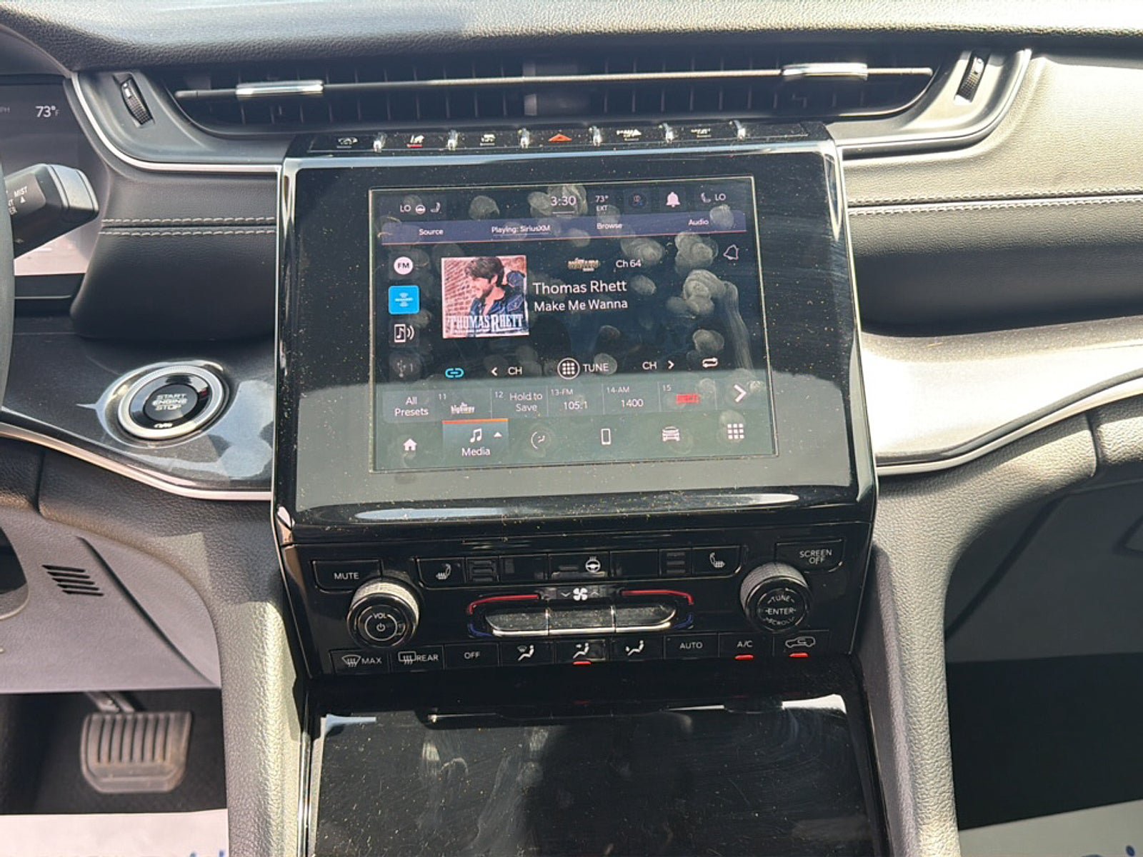 Used 2023 Jeep Grand Cherokee L Laredo AWD/4WD image 11