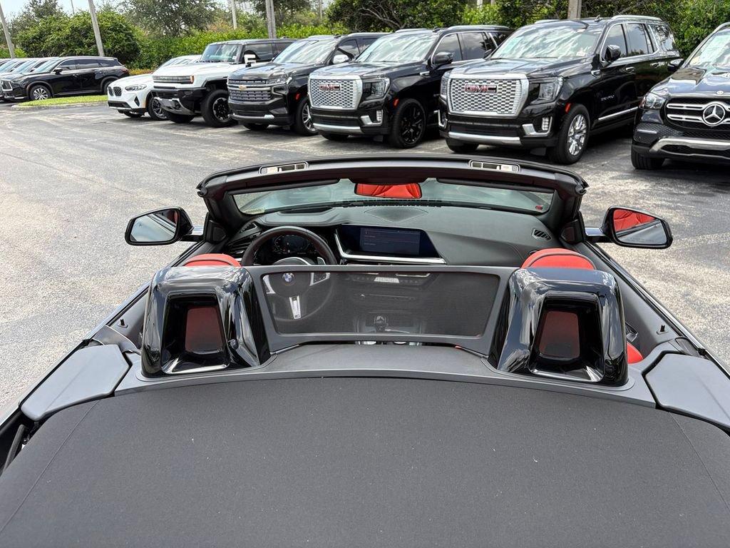 Used 2022 BMW Z4 M40i w/ Premium Package RWD image 29