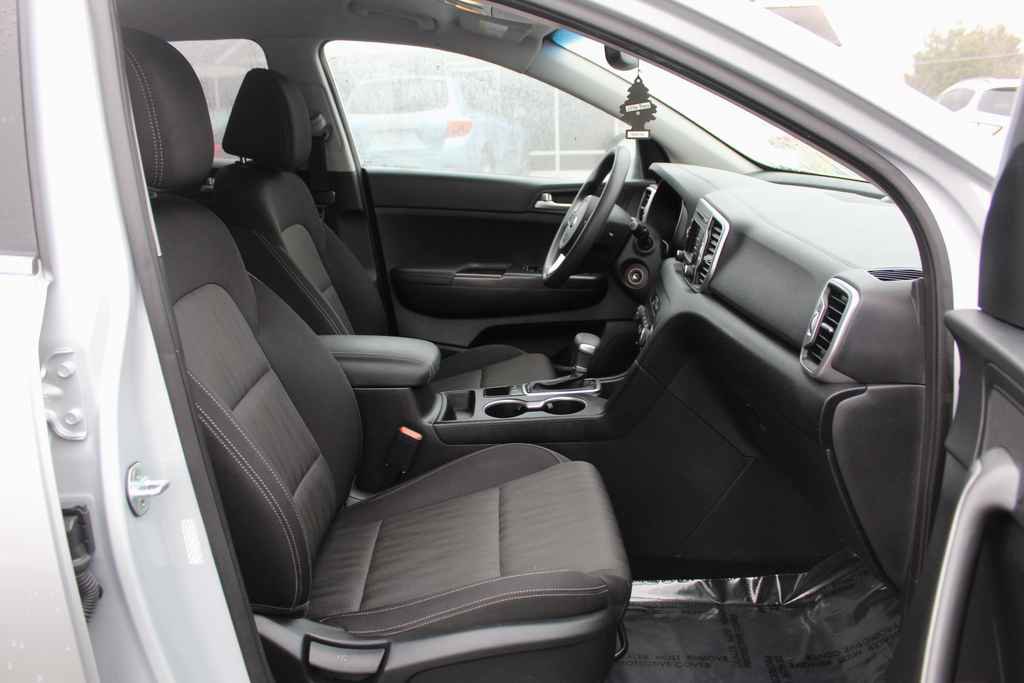 Used 2017 Kia Sportage LX image 26