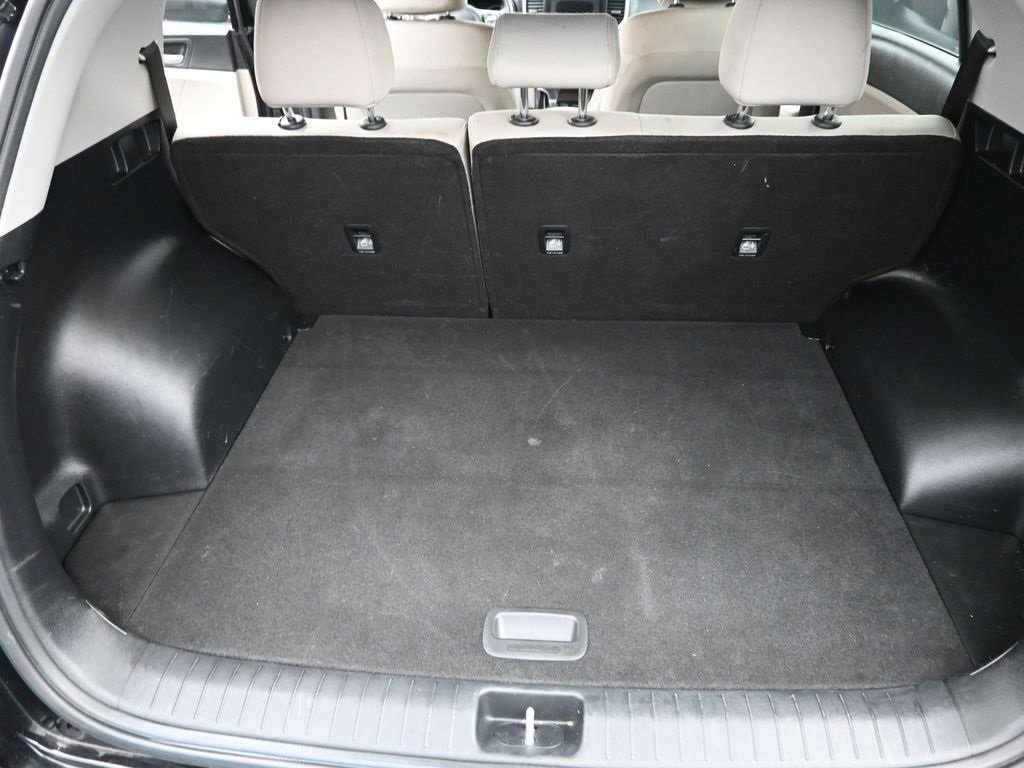 Used 2020 Kia Sportage LX image 14