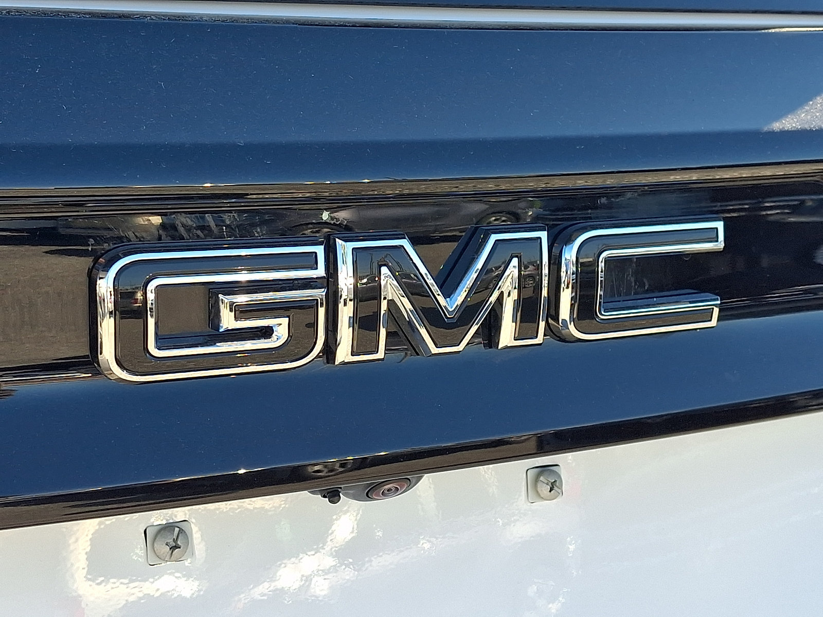 New 2027 GMC Acadia Elevation w/ Elevation Premium Package AWD/4WD image 13