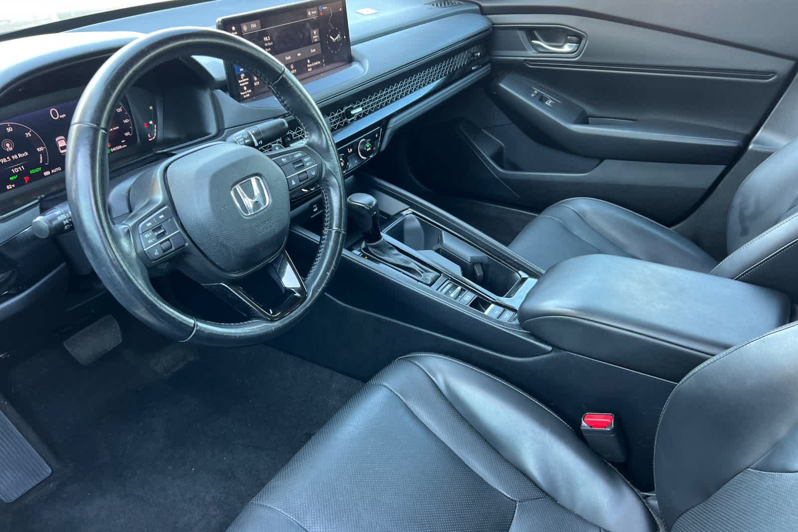 Used 2024 Honda Accord EX-L image 9