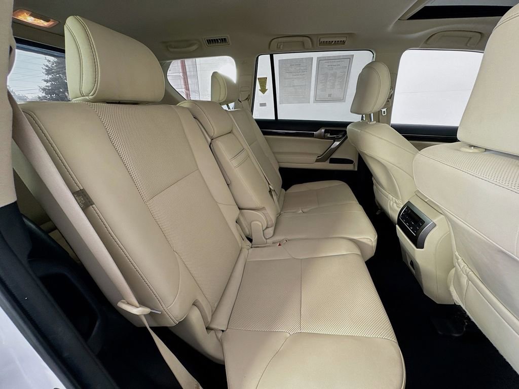 Used 2023 Lexus GX 460 Premium image 29