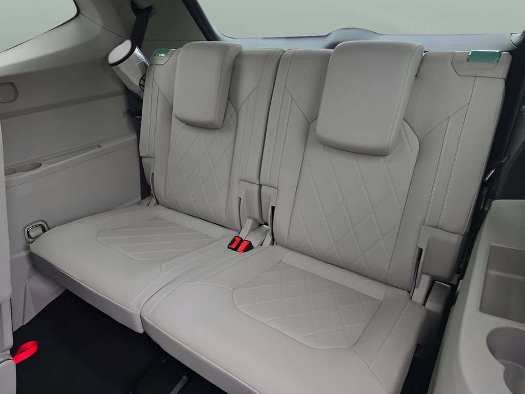 Used 2025 Volkswagen Atlas SEL Premium R-Line AWD/4WD image 18