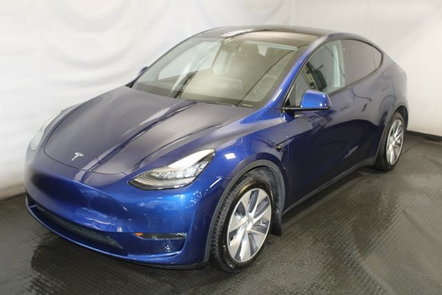Used 2021 Tesla Model Y Long Range AWD/4WD image 1