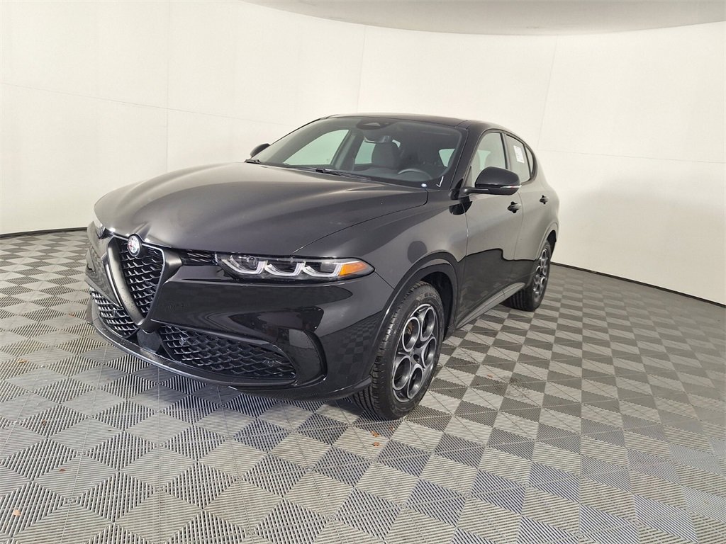 New 2025 Alfa Romeo Tonale image 7