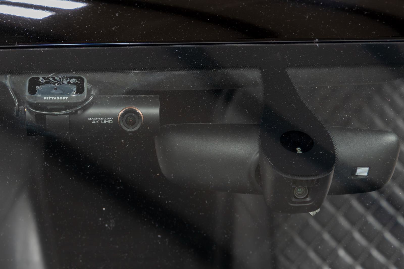 Used 2017 Audi R8 V10 plus w/ Full Leather Package image 67