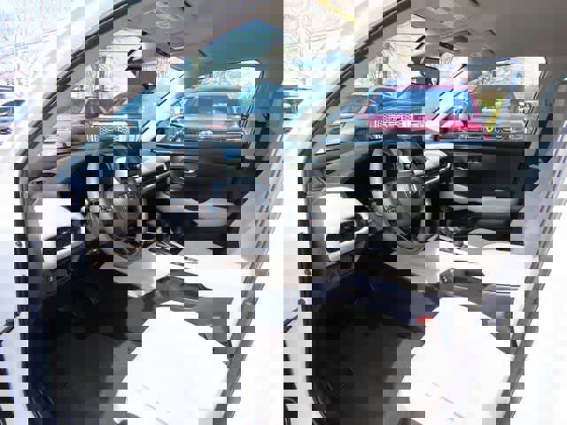 Certified 2023 Honda HR-V LX image 2