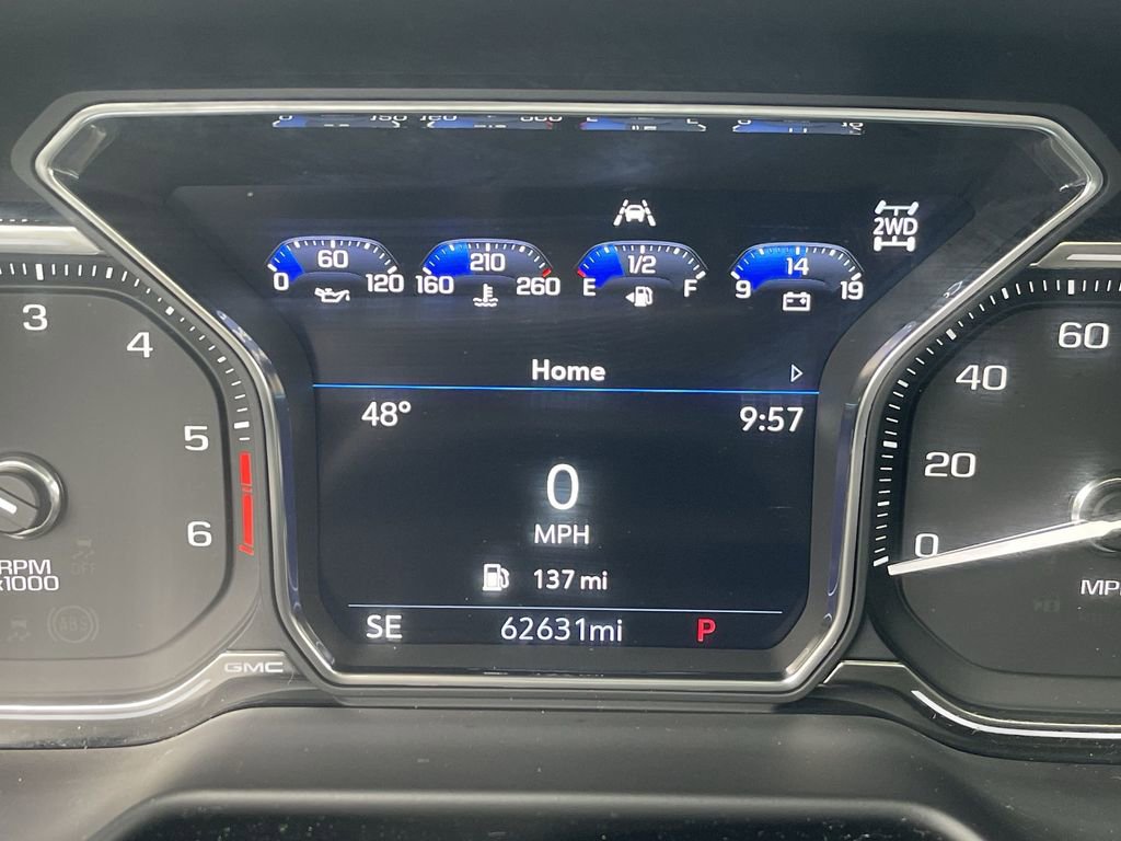 Used 2021 GMC Yukon SLT w/ SLT Premium Package image 12