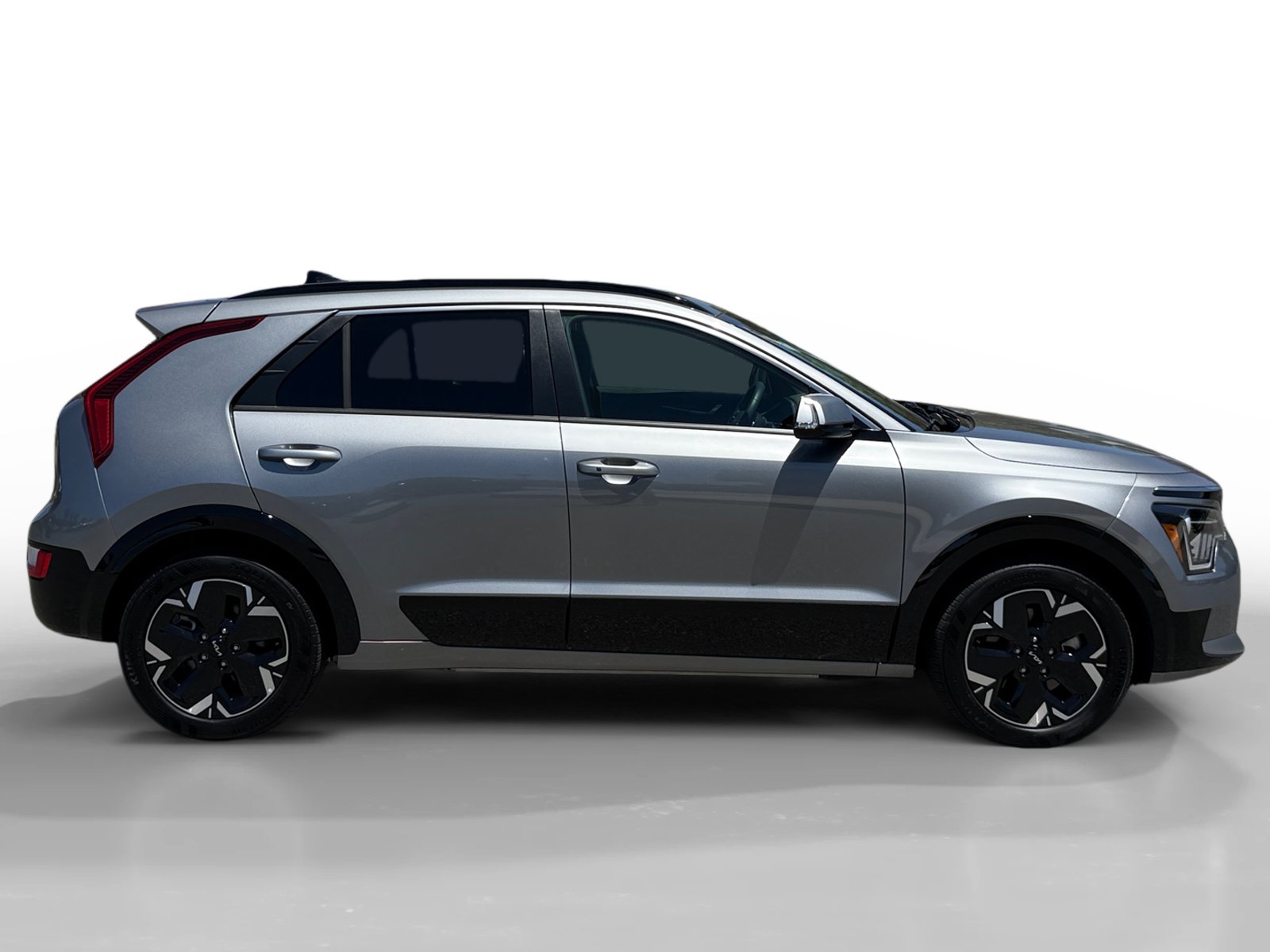 Used 2023 Kia Niro Wind FWD image 6
