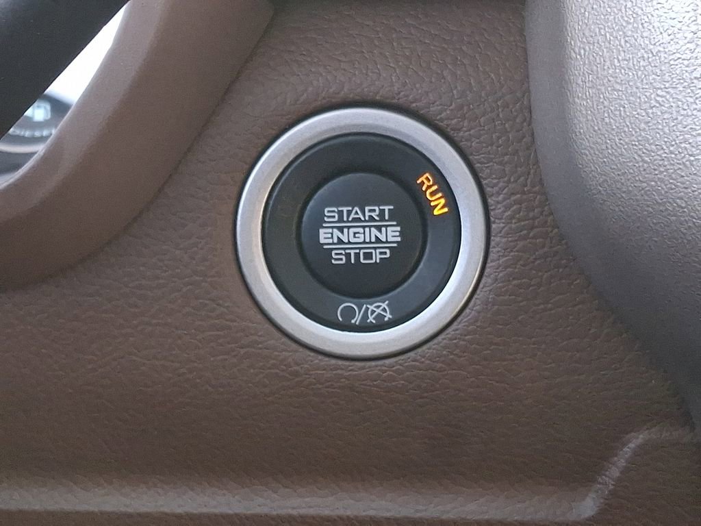 Used 2021 RAM 3500 Laramie image 29