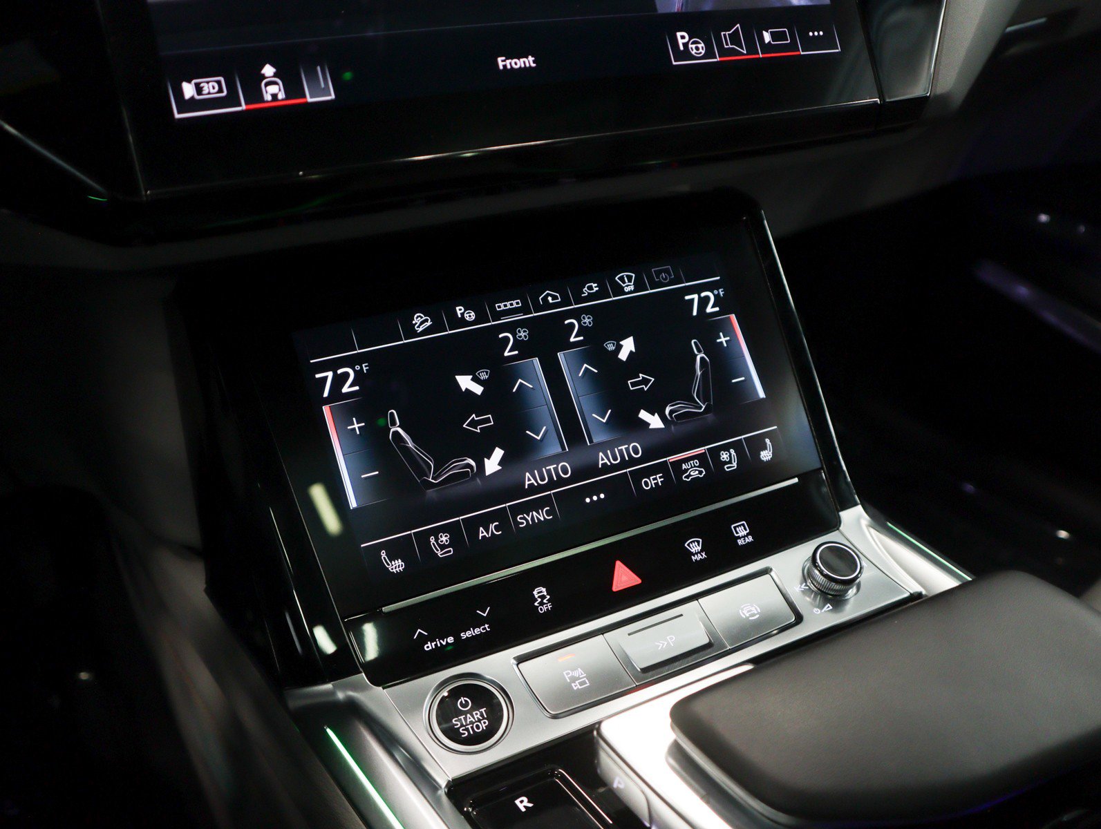 Used 2024 Audi Q8 e-tron Prestige w/ Prestige Package image 18