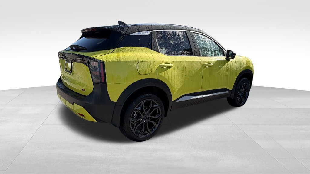 New 2026 Nissan Kicks SR FWD image 8